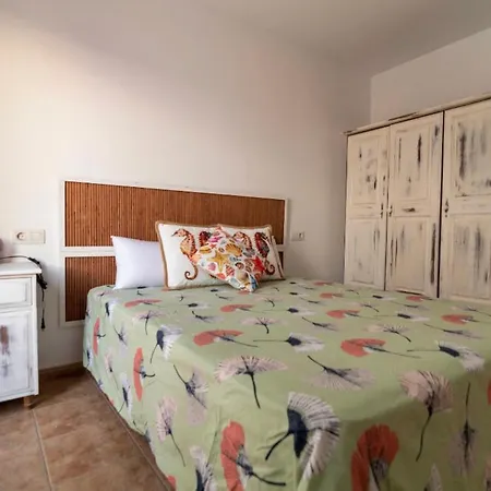 Blue Wave: Agradable Casa Con Fragancias A Mar. Punta del Hidalgo